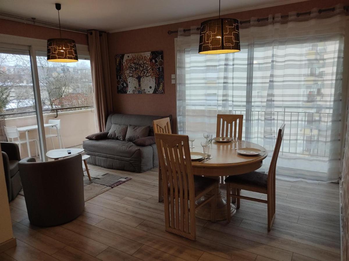 Charmant Appartement Au Bord Du Thiou - Annecy Luaran gambar