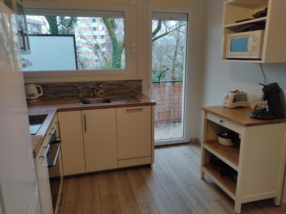 Charmant Appartement Au Bord Du Thiou - Annecy Luaran gambar